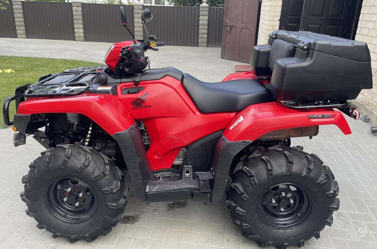 Honda TRX 520cc, keturračiai