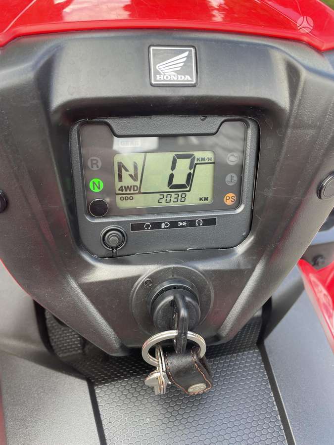 Honda TRX 520cc, keturračiai