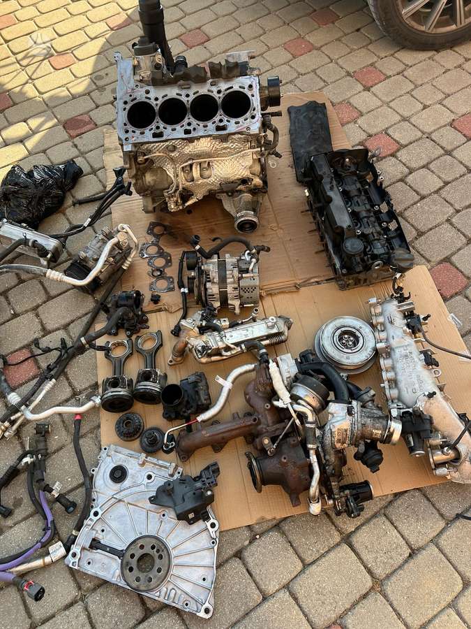 BMW 520 engine parts