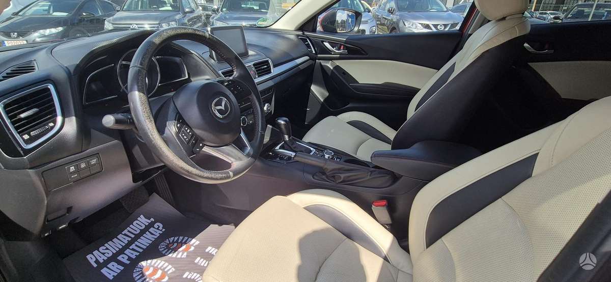 Mazda 3, 2.2 l., hatchback