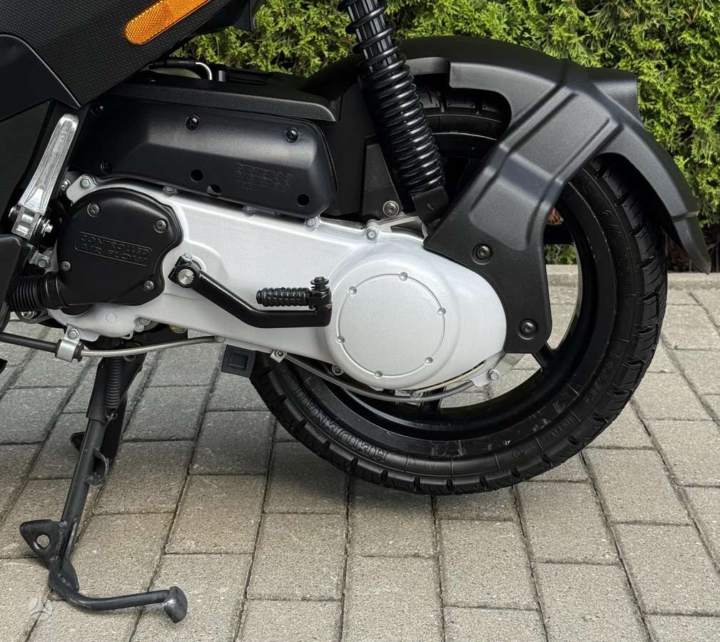 Piaggio NRG 49cc, мотороллеры / мопеды