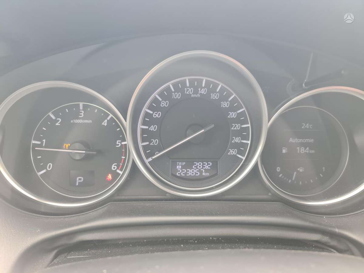 Mazda CX-5, 2.2 l., Внедорожник / Кроссовер