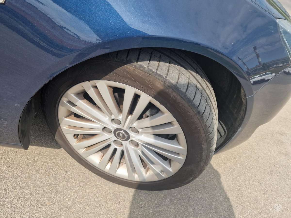 Opel Insignia, 2.0 l., Универсал