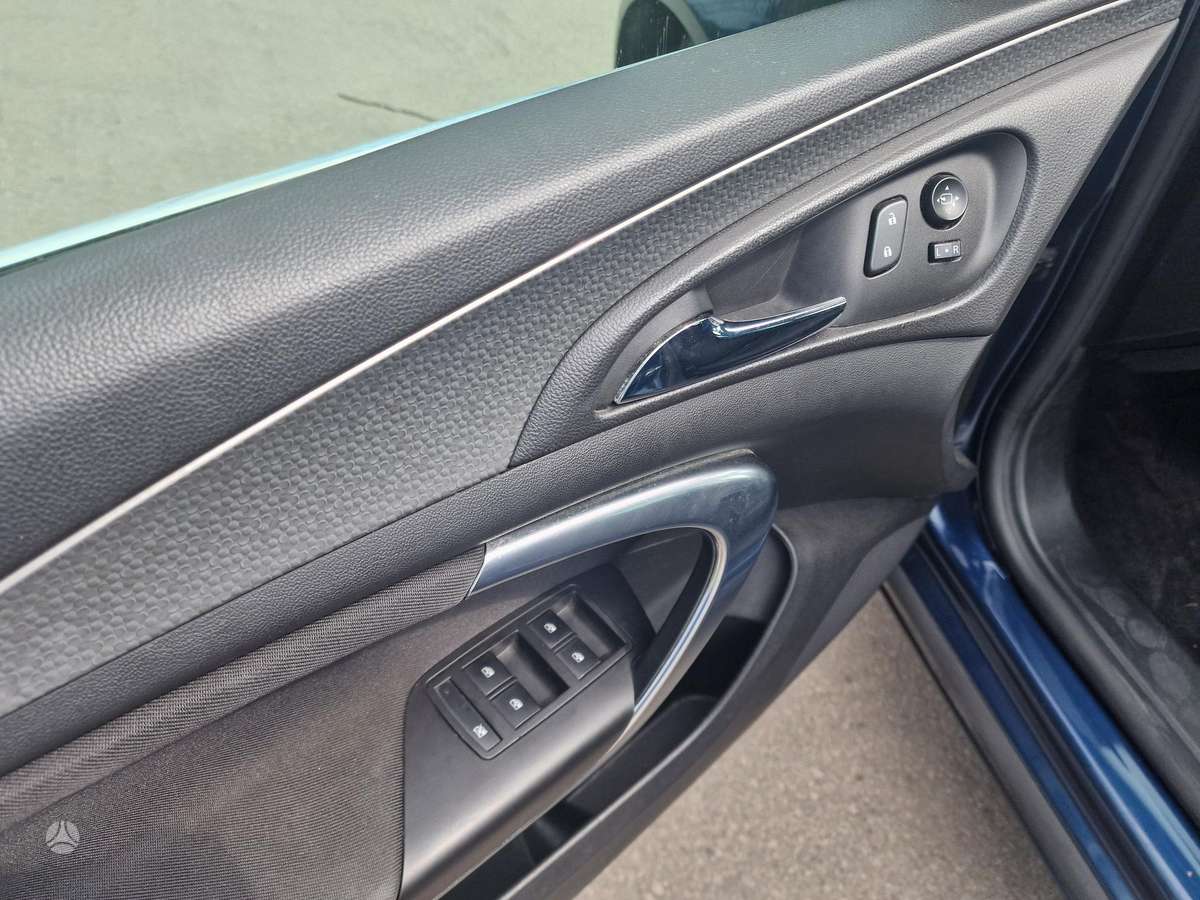 Opel Insignia, 2.0 l., Универсал