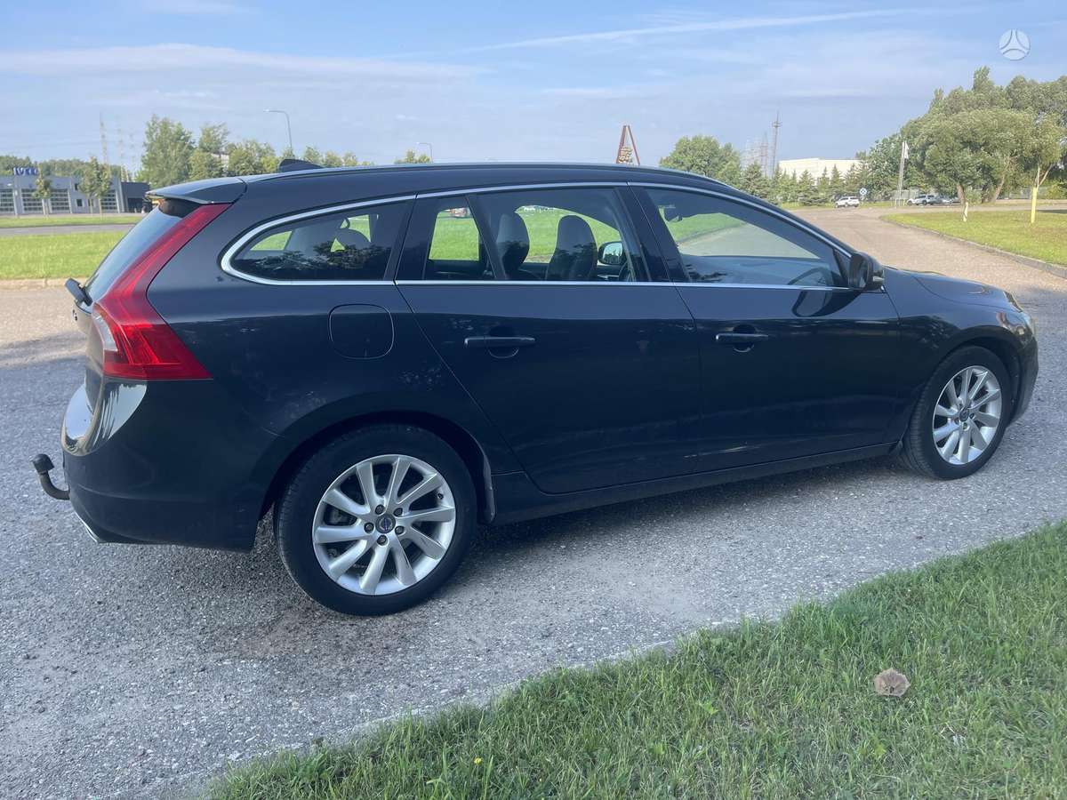 Volvo V60, 2.0 l., universalas
