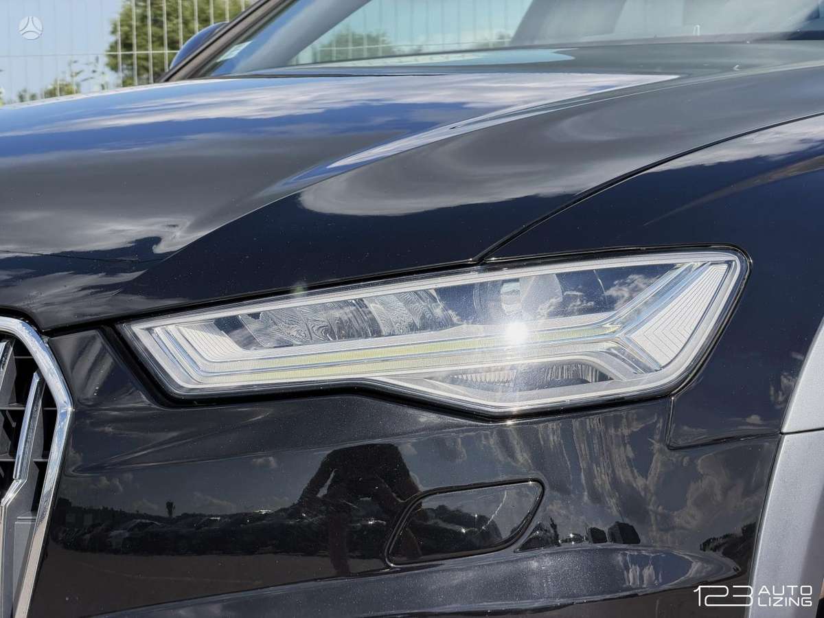 Audi A6 allroad, 3.0 l., Универсал
