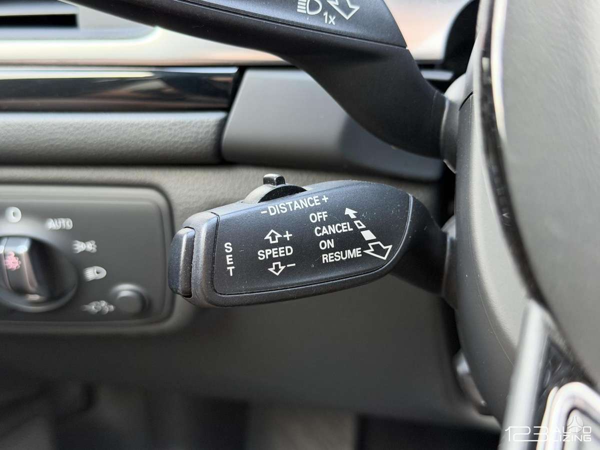 Audi A6 allroad, 3.0 l., Универсал