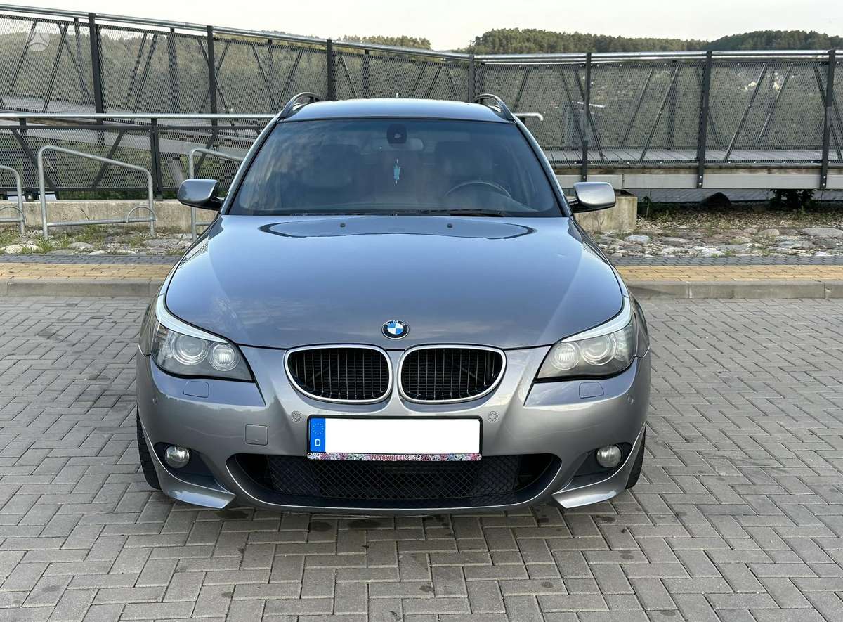 BMW 525, 3.0 l., Универсал
