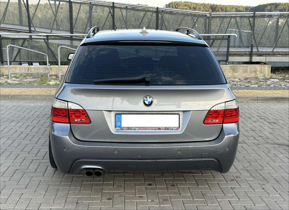 BMW 525, 3.0 l., Универсал
