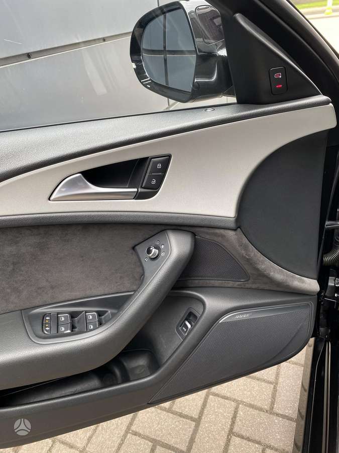Audi A6, 3.0 l., universalas