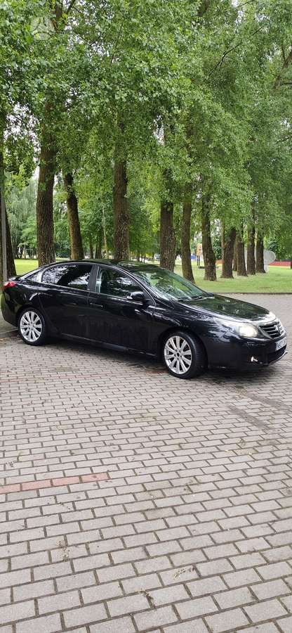 Renault Latitude, 2.0 l., Седан