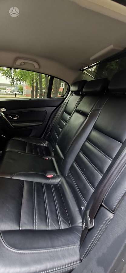 Renault Latitude, 2.0 l., Седан
