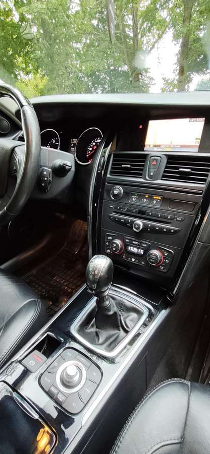 Renault Latitude, 2.0 l., Седан