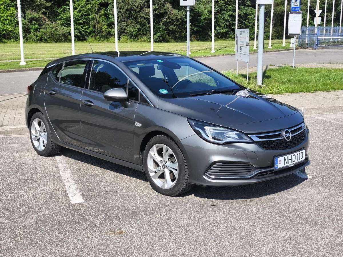 Opel Astra, 1.6 l., hatchback