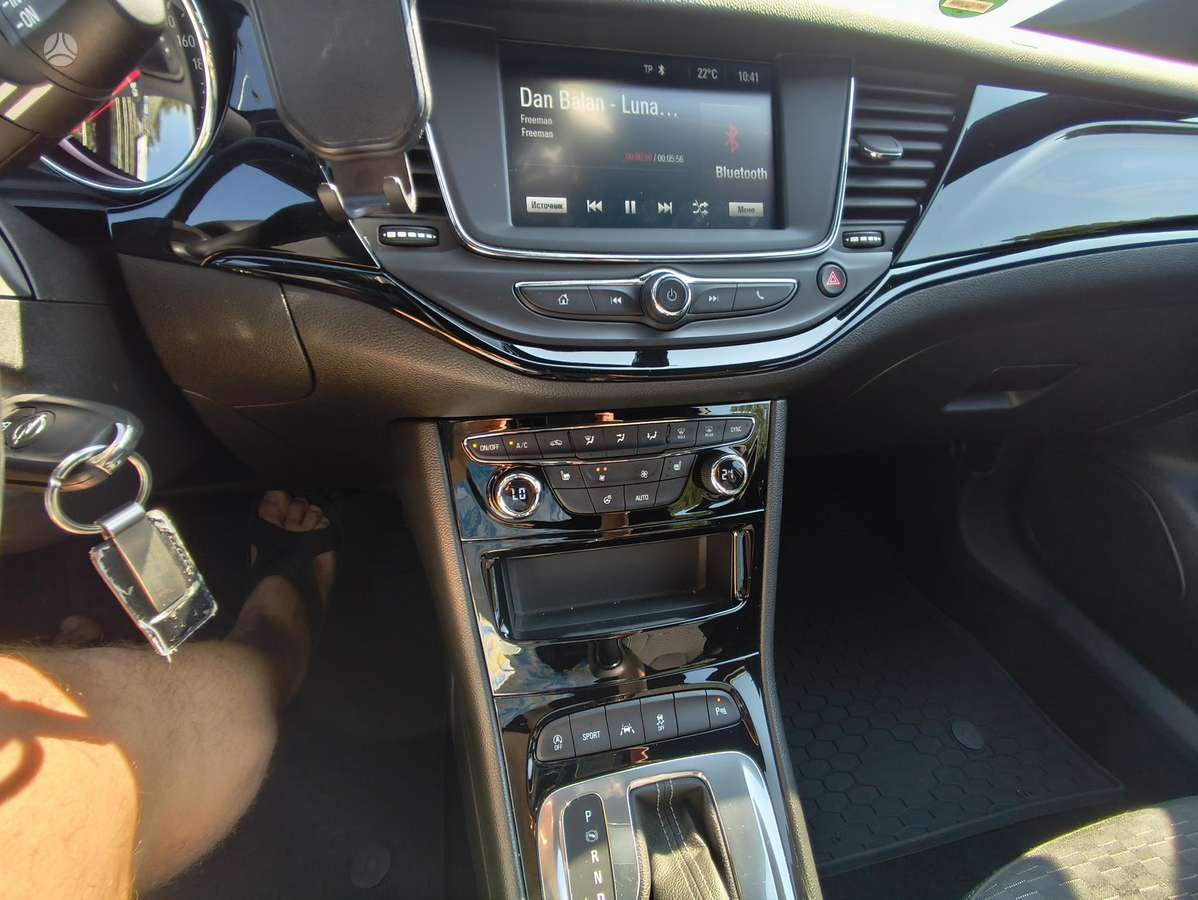 Opel Astra, 1.6 l., hatchback