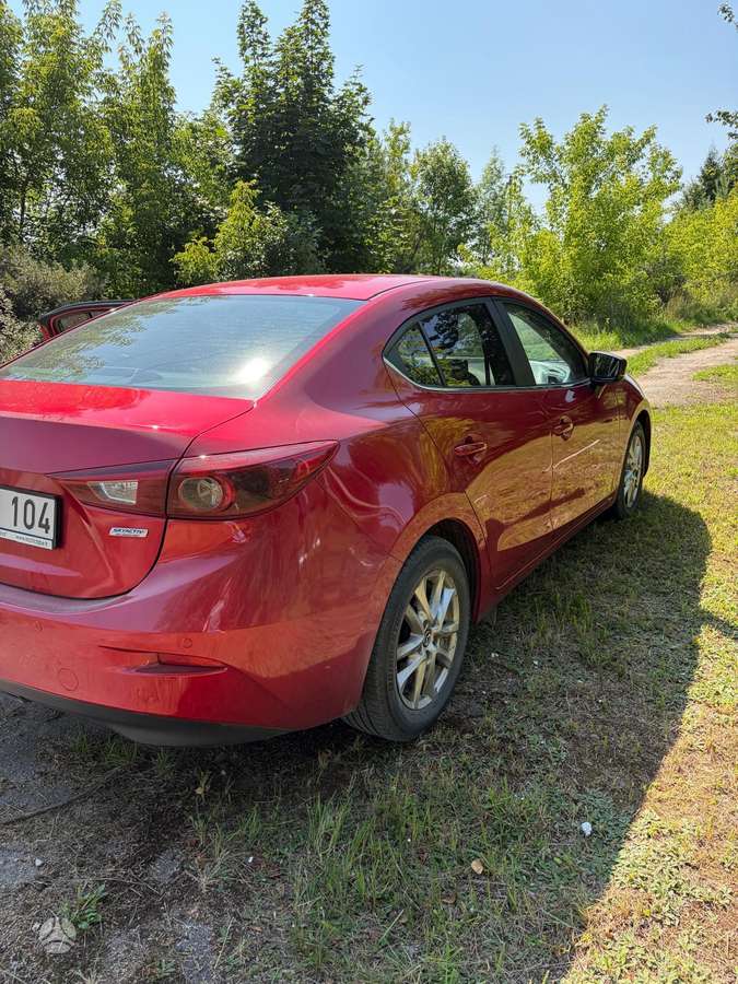 Mazda 3, 2.0 l., Седан