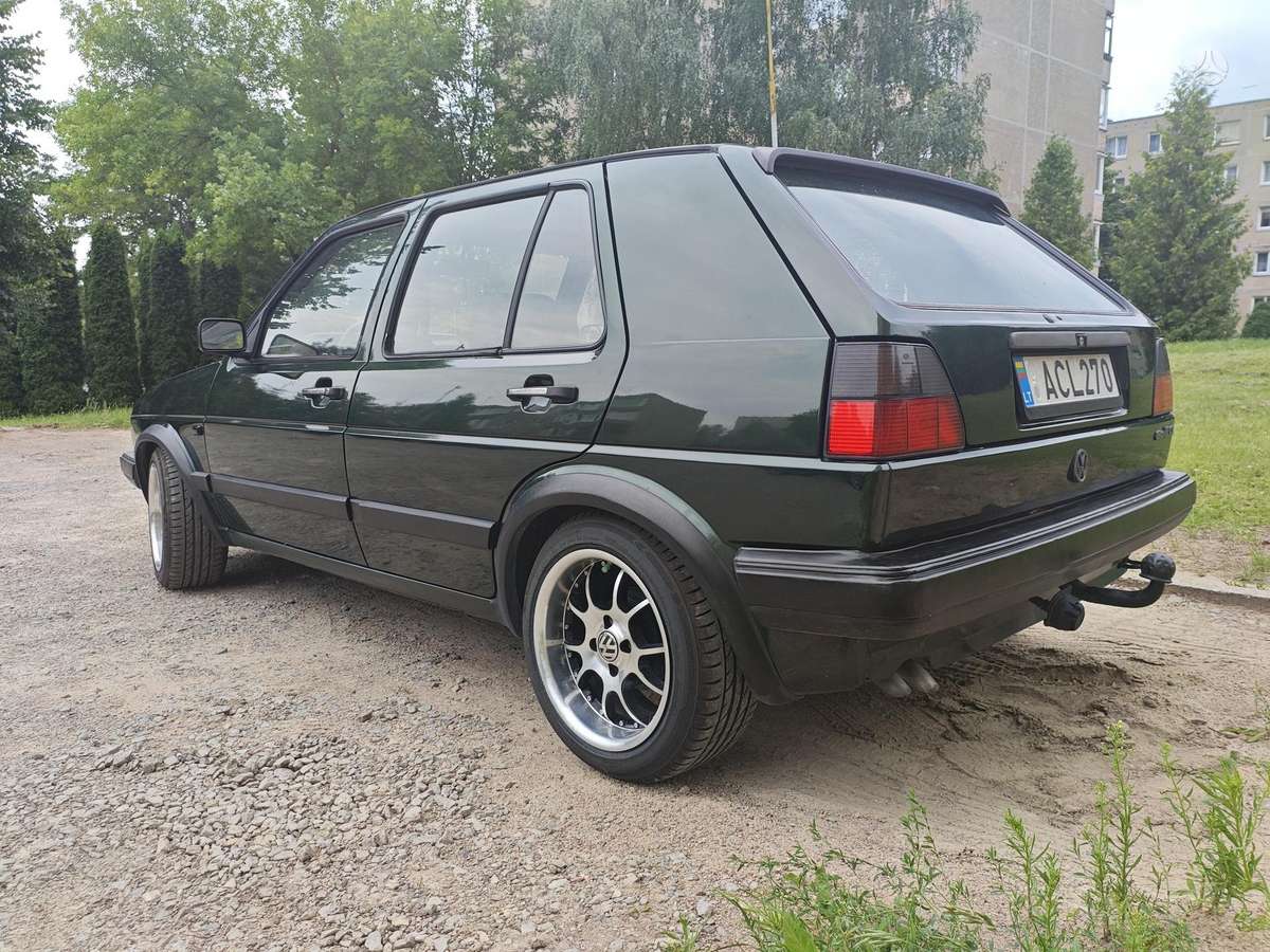 Volkswagen Golf - 7