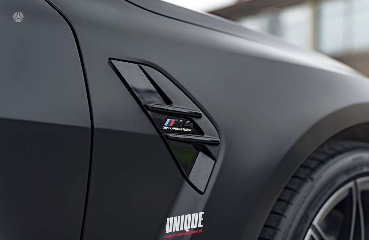 BMW M4, 3.0 l., coupe