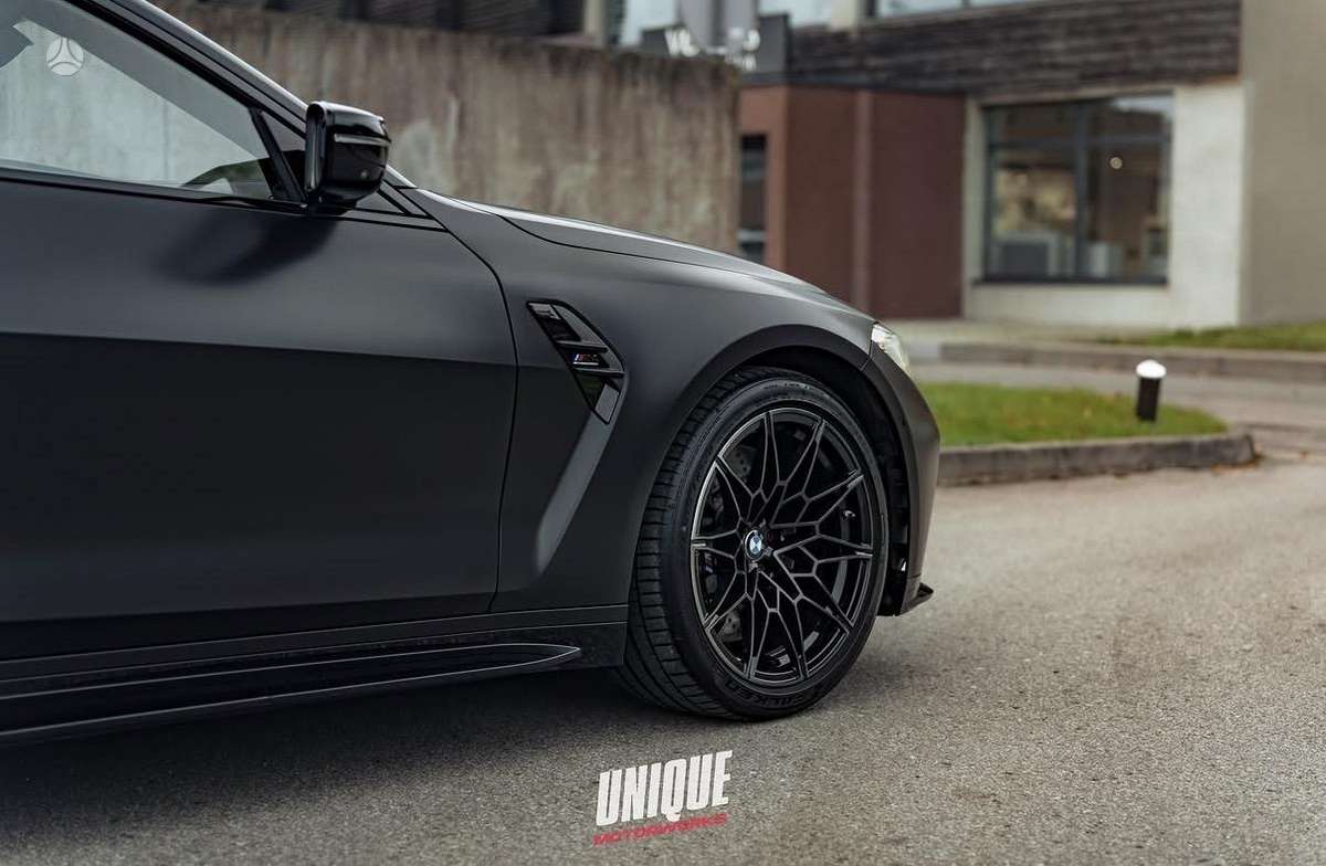 BMW M4, 3.0 l., coupe