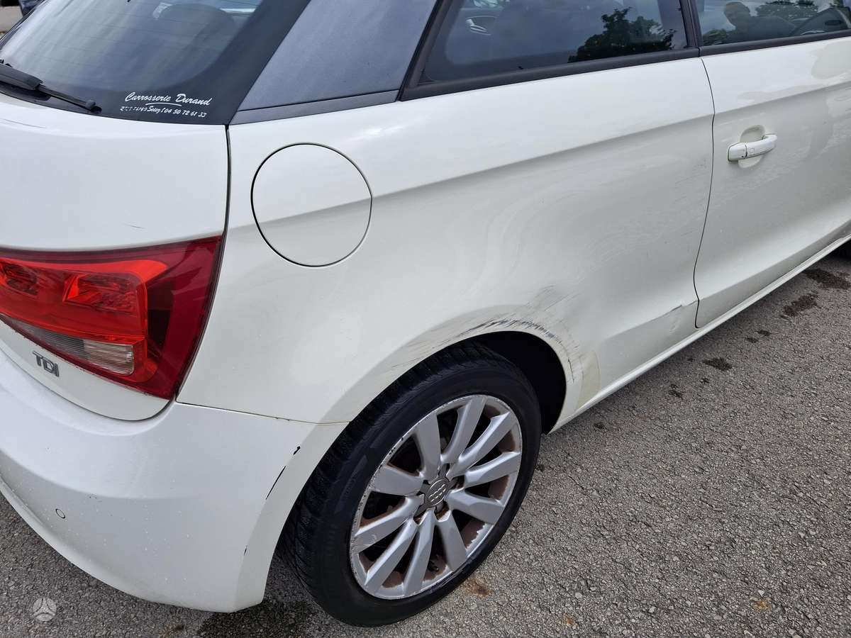 Audi A1, 1.6 l., hatchback