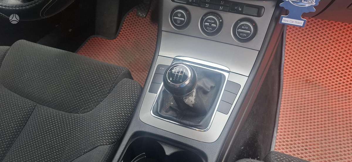 Volkswagen Passat, 2.0 l., Универсал