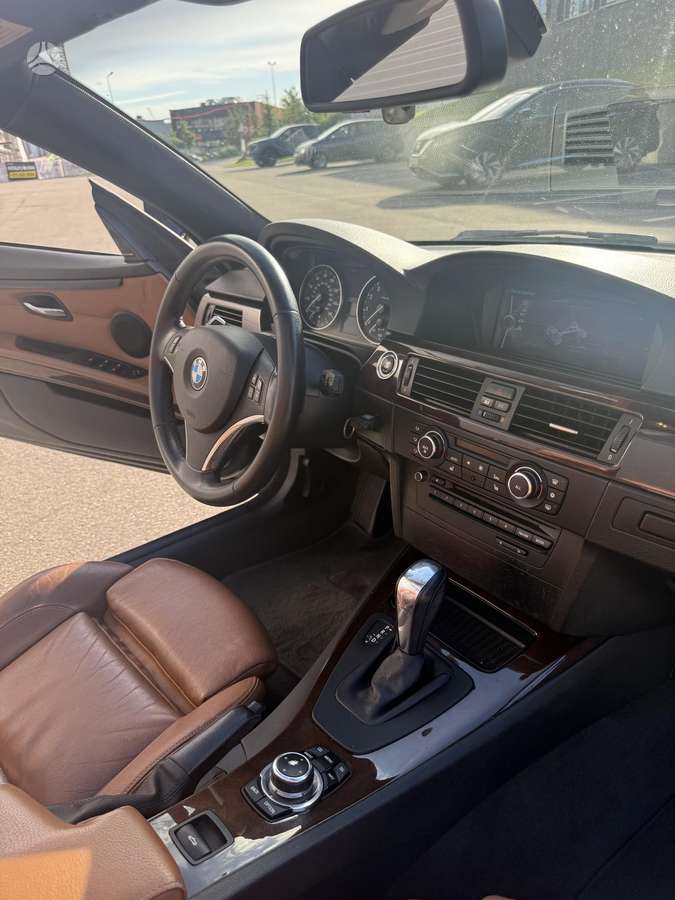 BMW 335, 3.0 l., Кабриолет