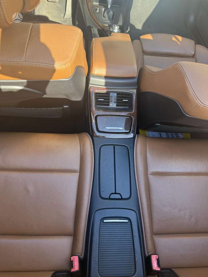 BMW 335, 3.0 l., convertible