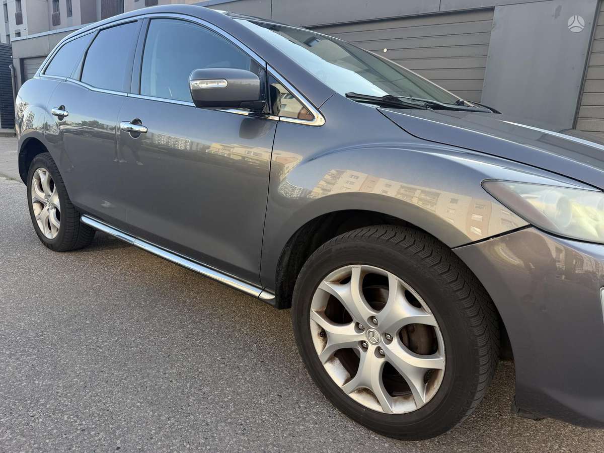 Mazda CX-7, 2.2 l., off-road / crossover
