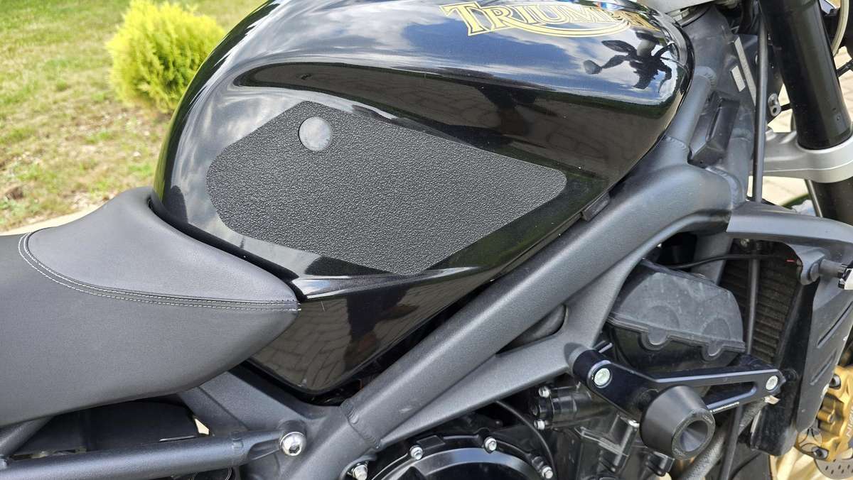Triumph Street Triple 675cc, street / classic