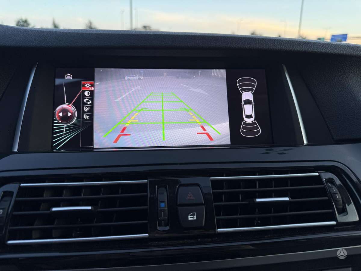 BMW 520, 2.0 l., Седан