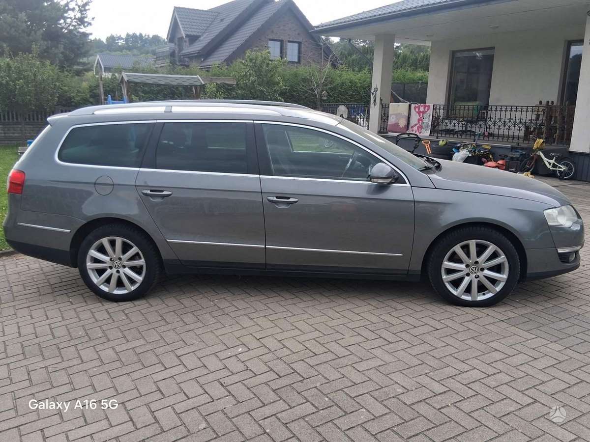 Volkswagen Passat - 5