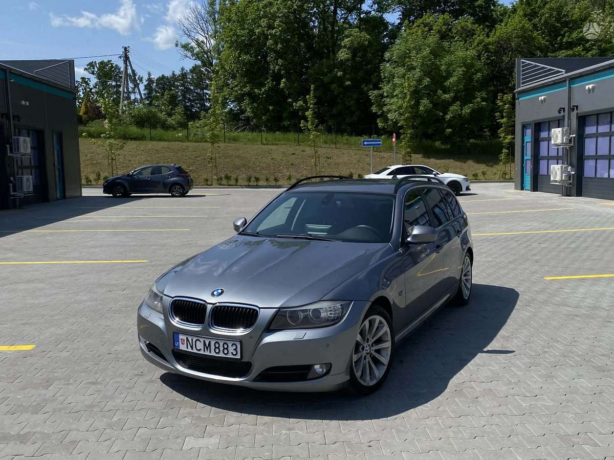 BMW 320, 2.0 l., Универсал