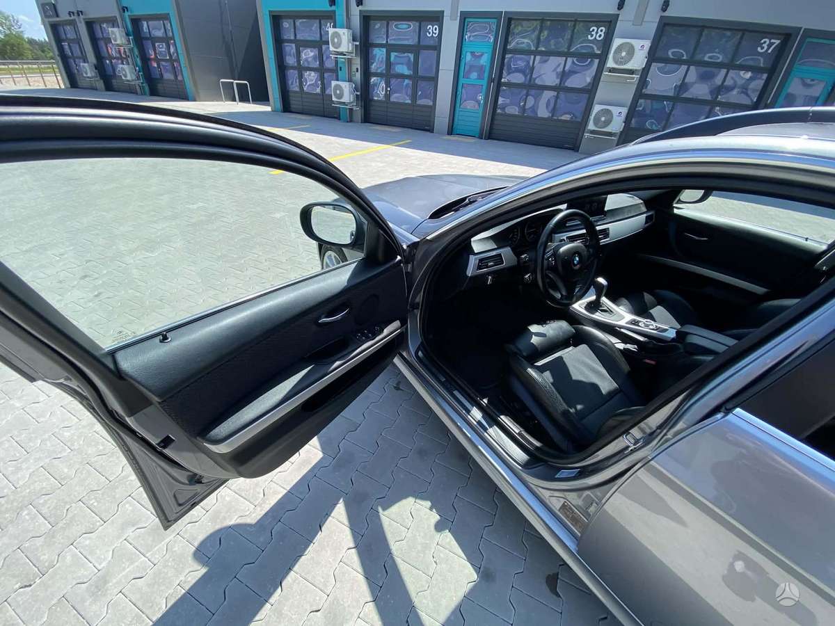 BMW 320, 2.0 l., Универсал