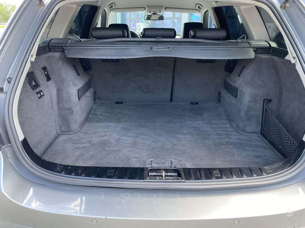 BMW 320, 2.0 l., wagon