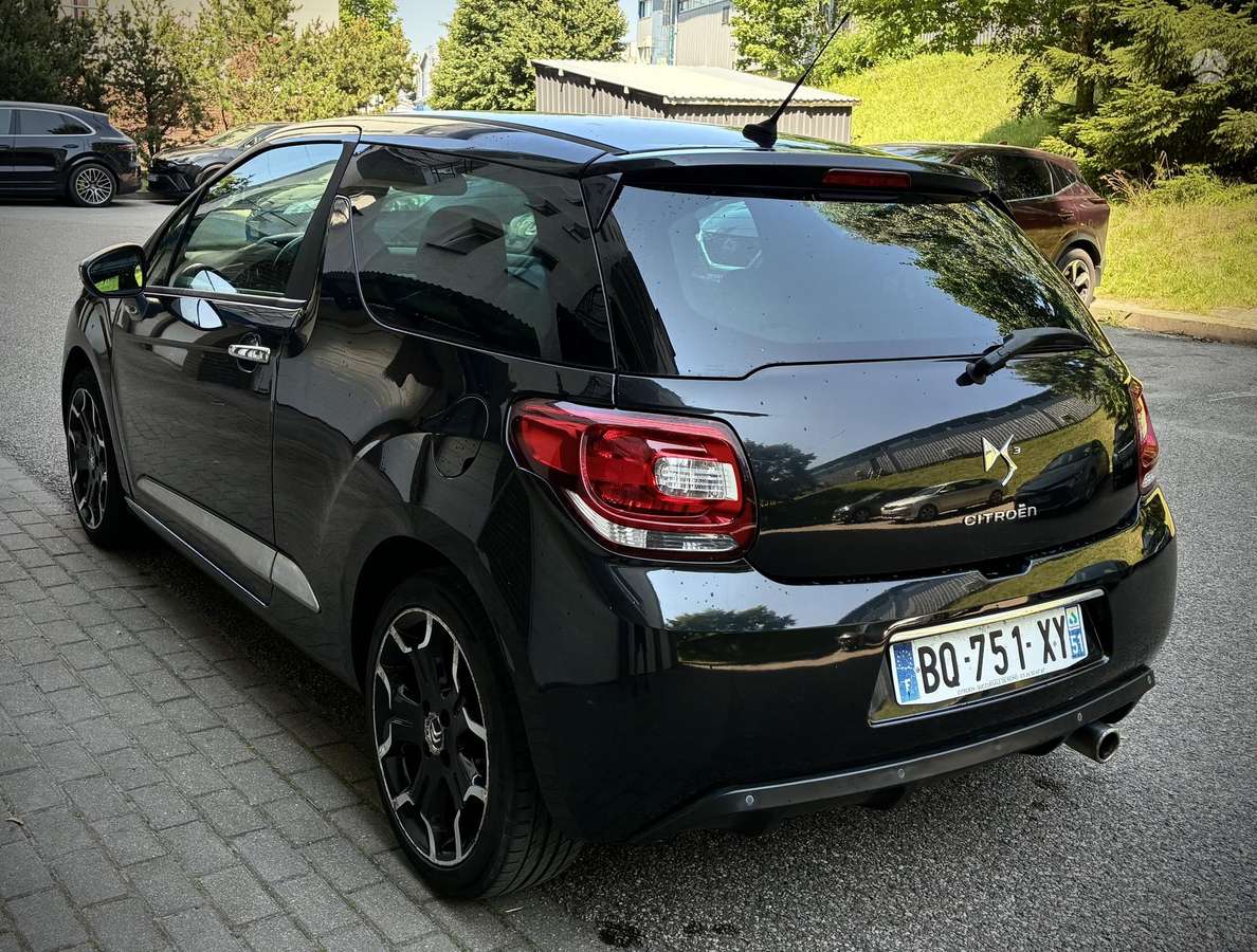 Citroen DS3, 1.6 l., hatchback