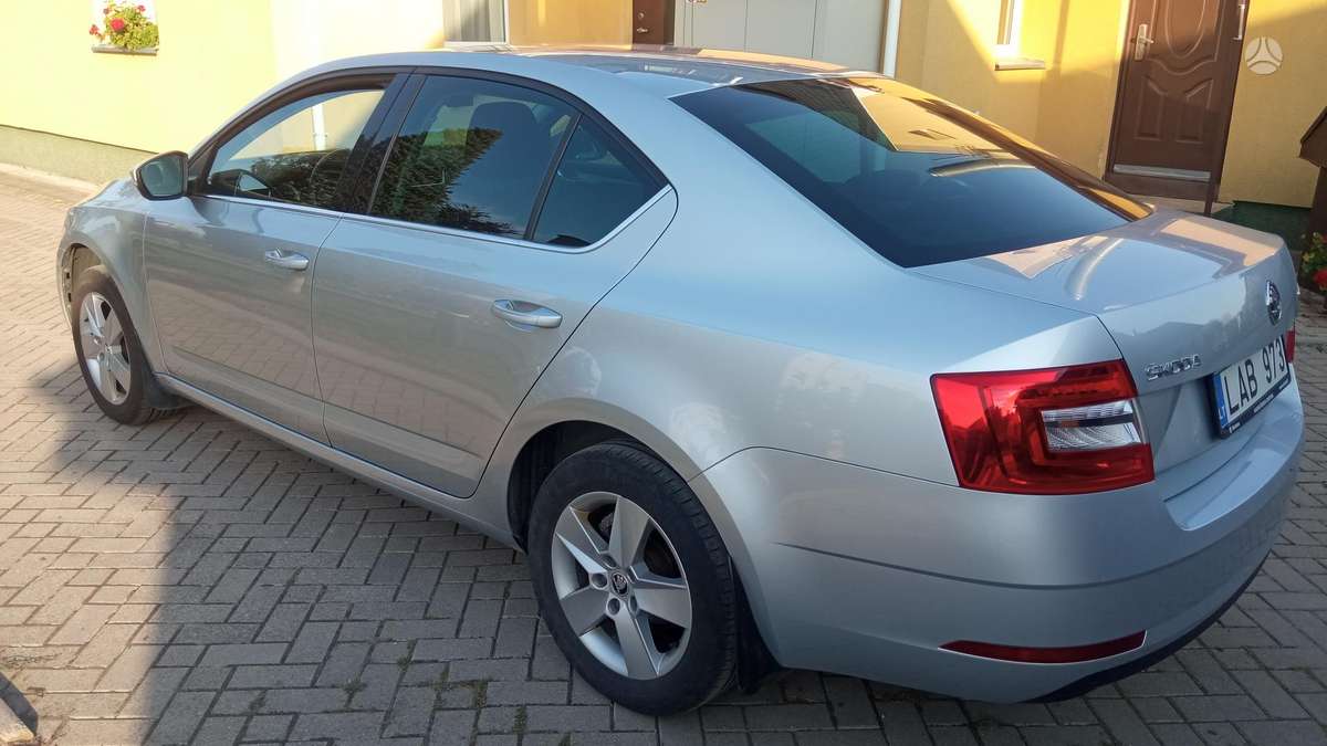 Škoda Octavia - 4