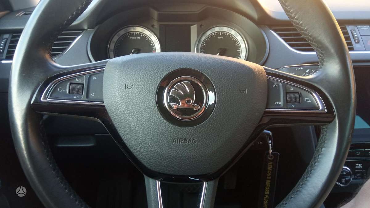 Škoda Octavia - 9