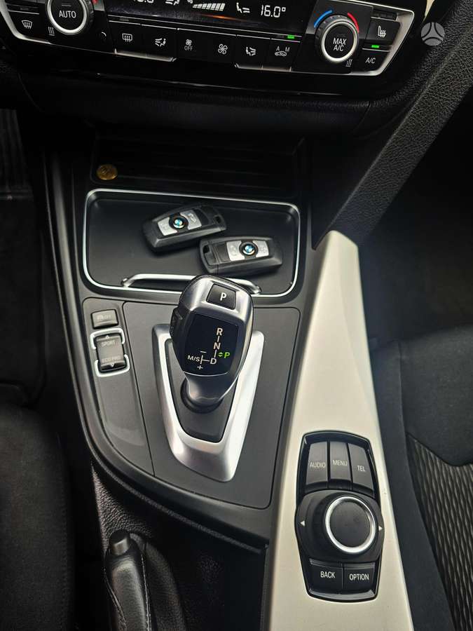 BMW 320, 2.0 l., wagon