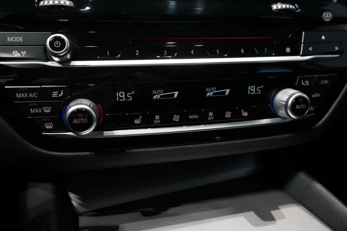 BMW 520, 2.0 l., universalas