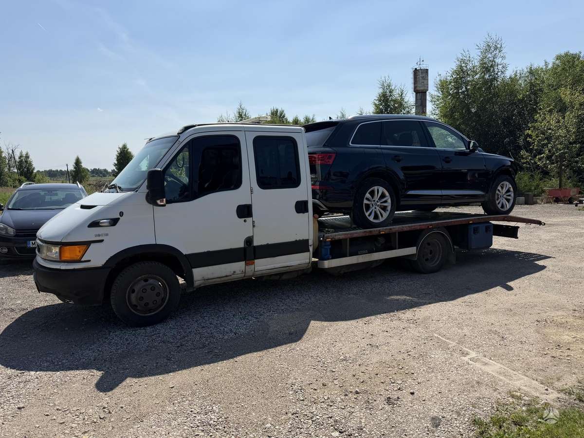 Iveco 50c13, auto transporters