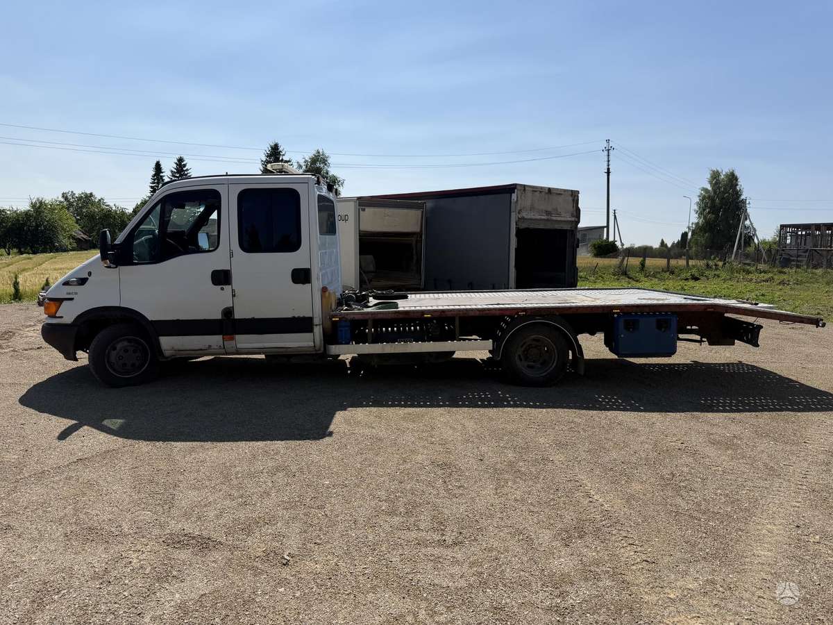 Iveco 50c13, auto transporters