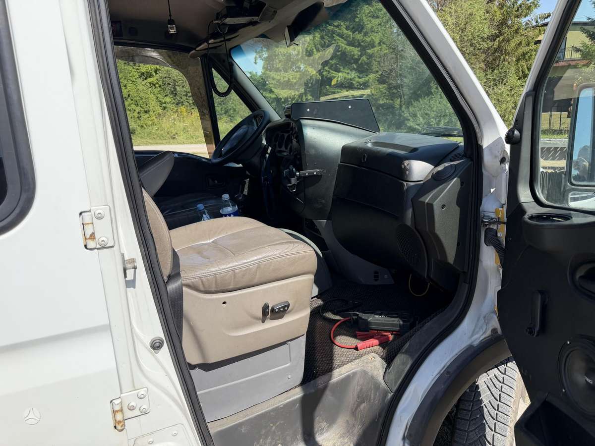 Iveco 50c13, auto transporters