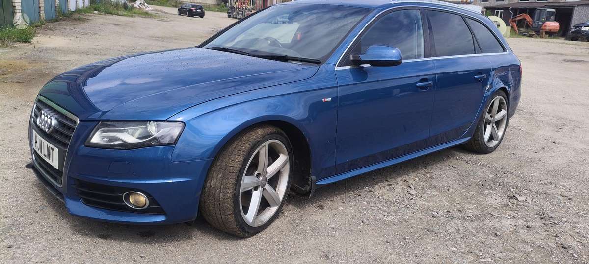 Audi A4, 2.0 l., Универсал