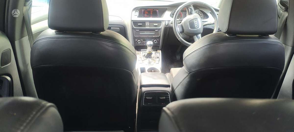 Audi A4, 2.0 l., Универсал