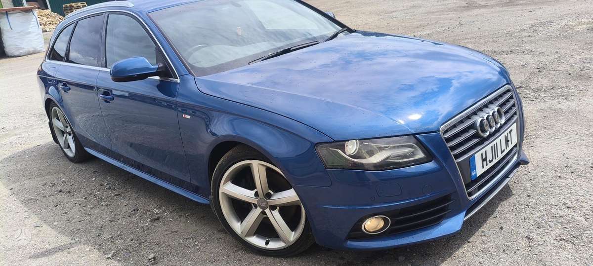 Audi A4, 2.0 l., Универсал