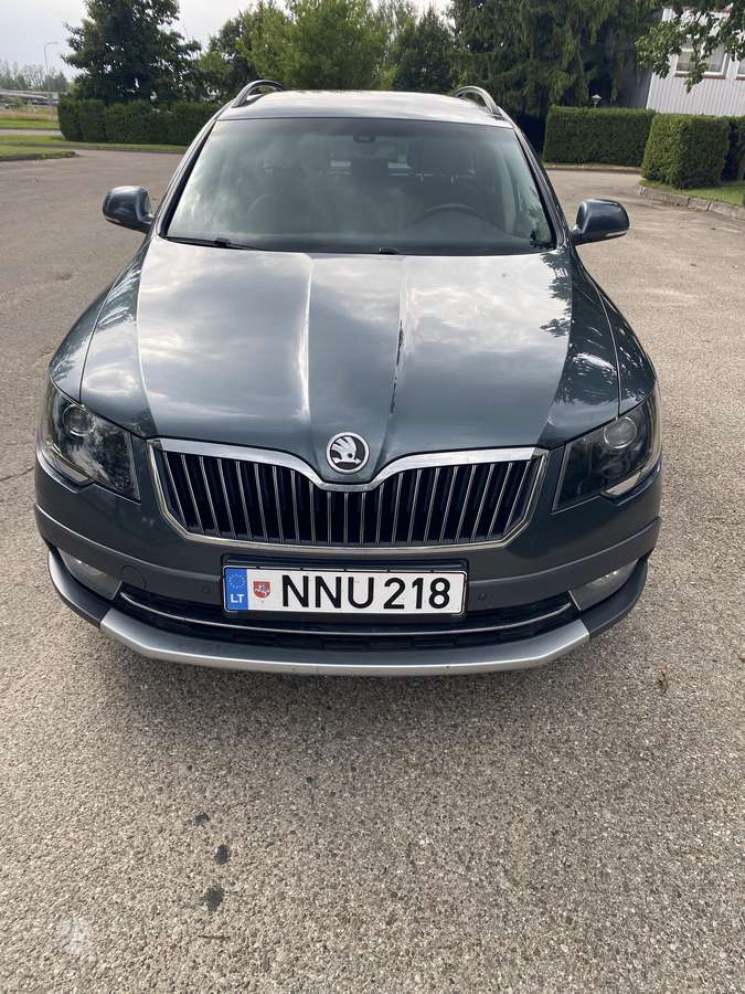 Škoda Superb - 2