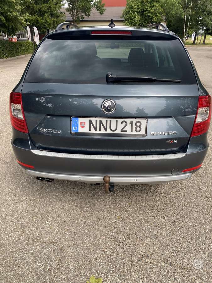 Skoda Superb, 2.0 l., Универсал