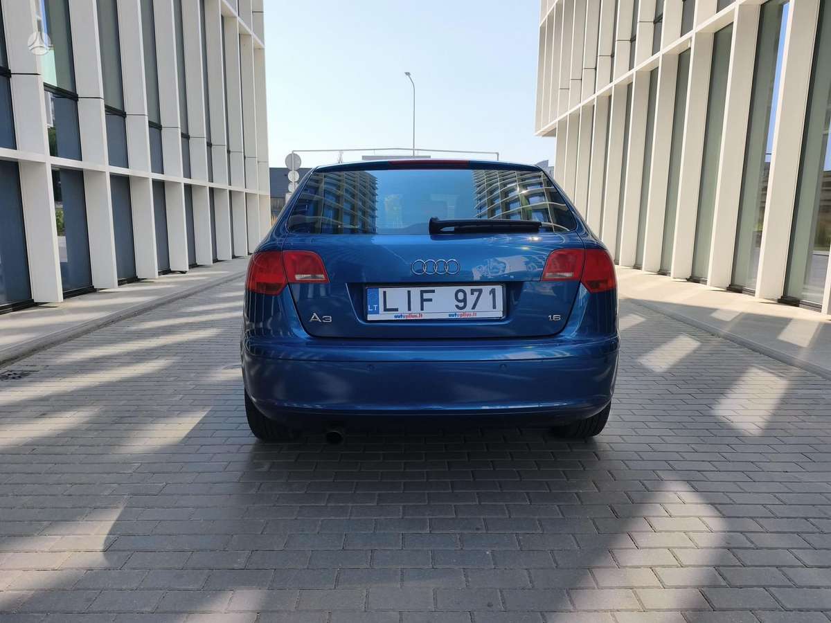 Audi A3, 1.6 l., hatchback