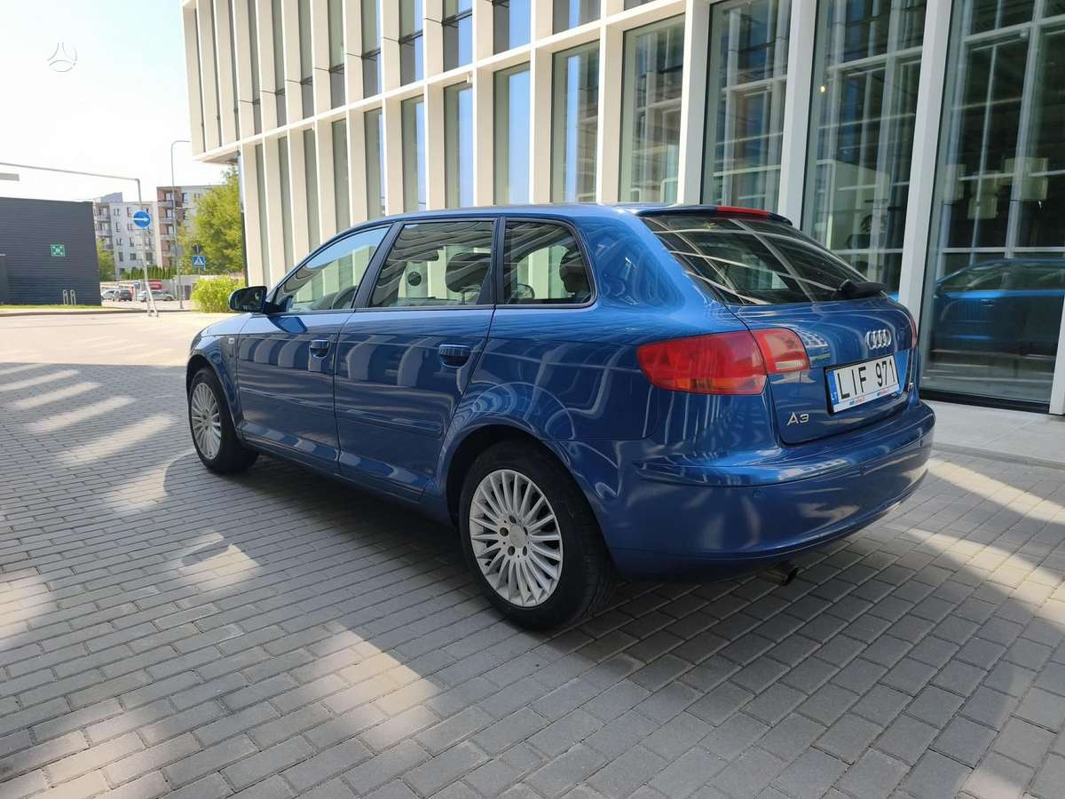 Audi A3, 1.6 l., Хэтчбек