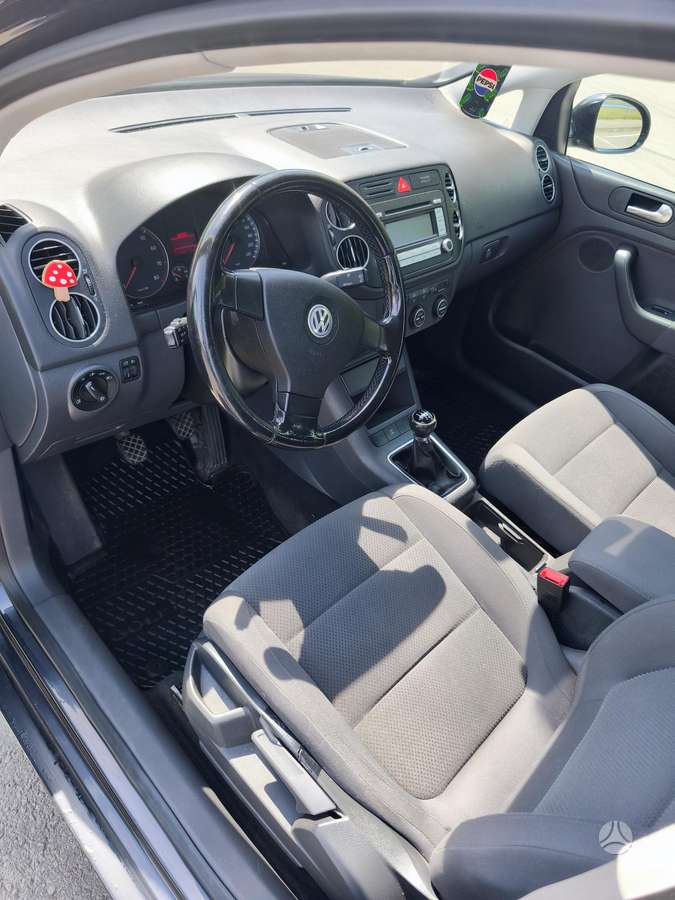 Volkswagen Golf Plus - 6